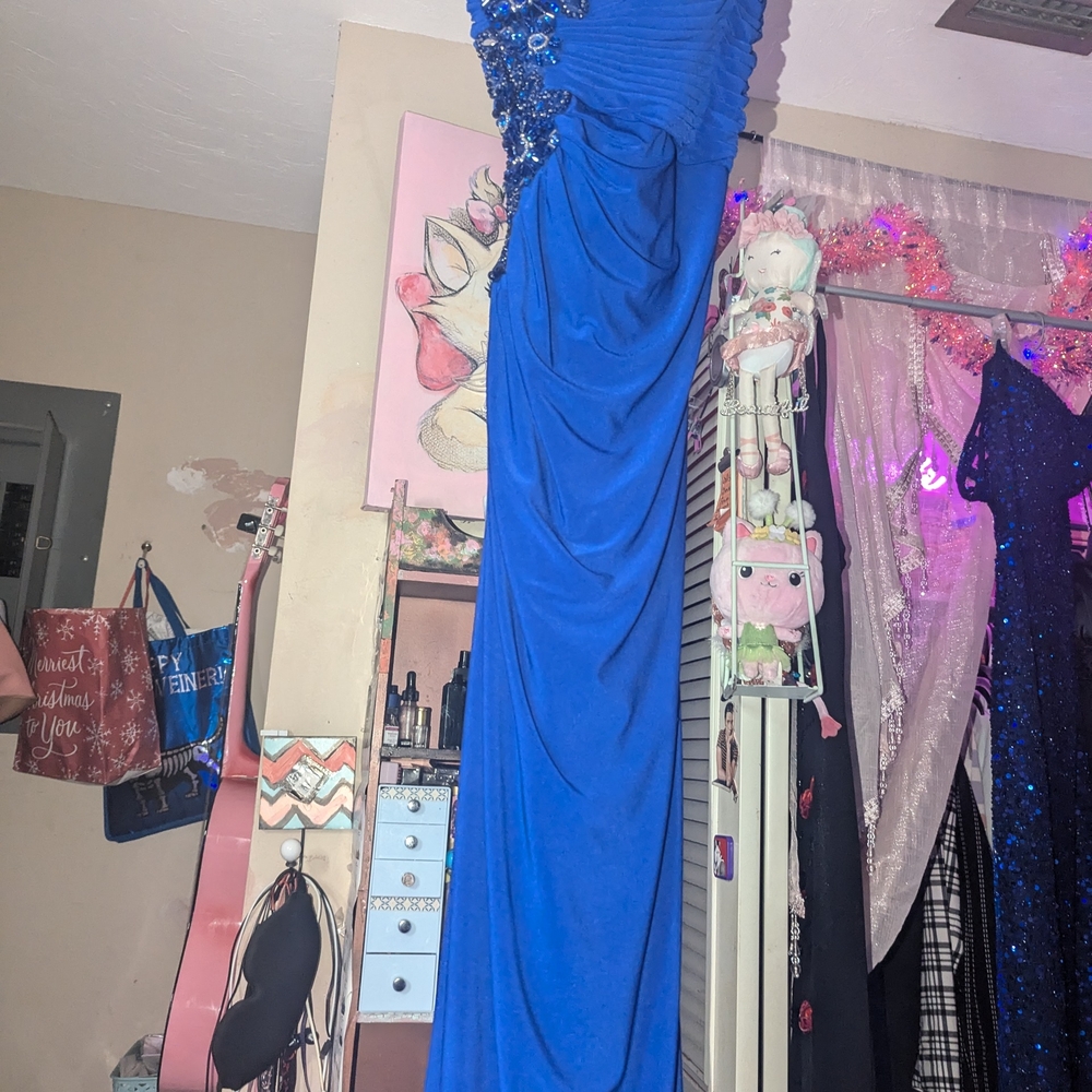 Elegant Blue Gown with Embellished Bodice
